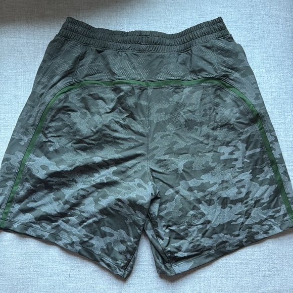 Lululemon Green camo shorts - Picture 2 of 3